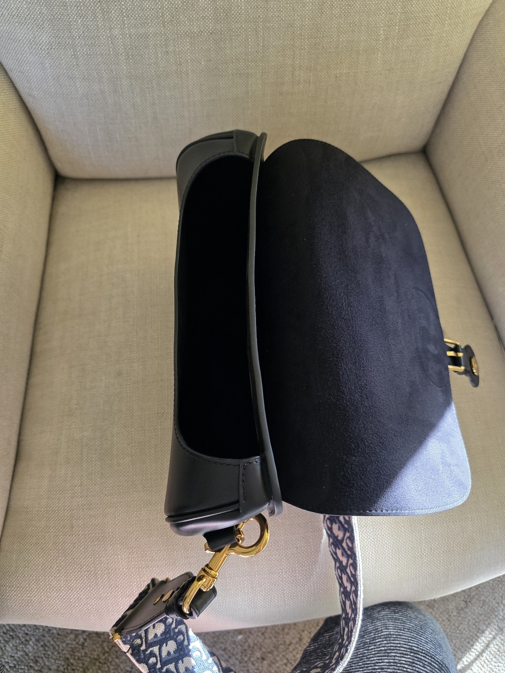 Dior Black CD Bobby Bag with Signature Strap - Picture 3 of 9